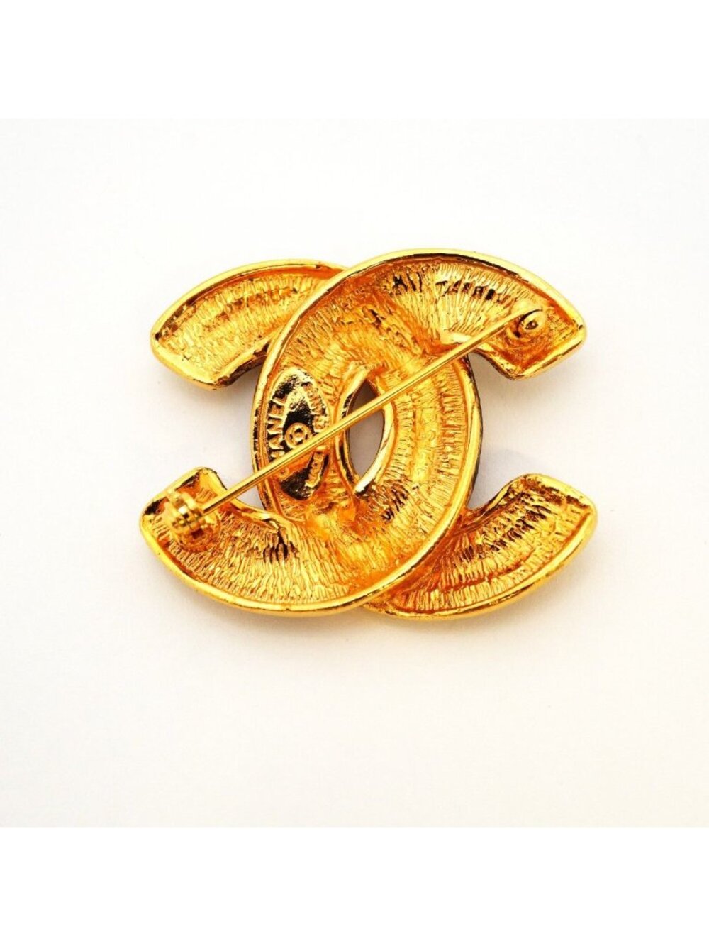 Chanel Brooch Vintage CC Logo Quilted Gold Plated - Picture 5 of 6